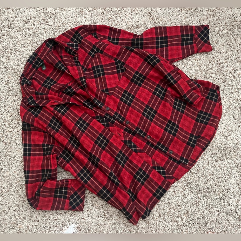 Size XL button down shirt